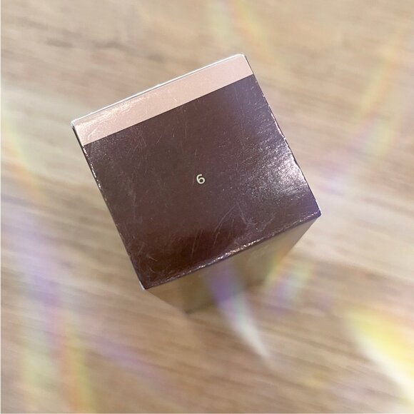 Hourglass Veil Hydrating Skin Tint Foundation - SHADE 6 - 1.1 oz / 35mL NEW - Picture 3 of 4